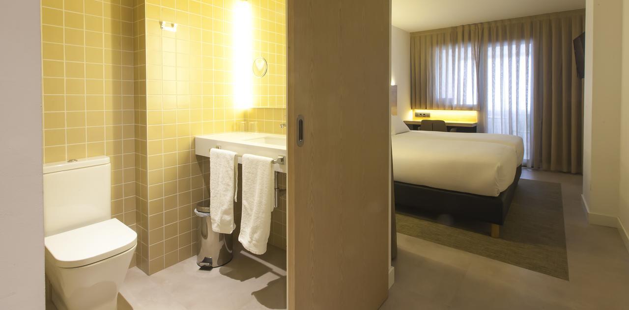 Hotel A Pamplona Kültér fotó