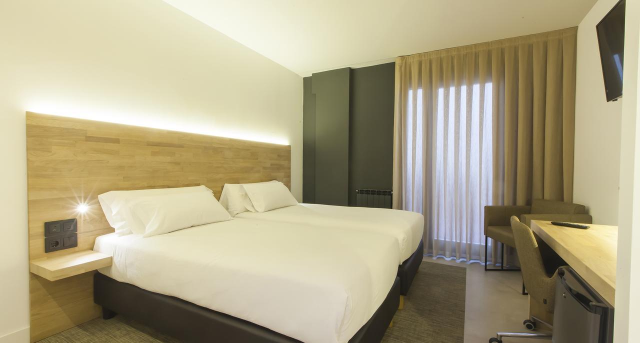 Hotel A Pamplona Kültér fotó