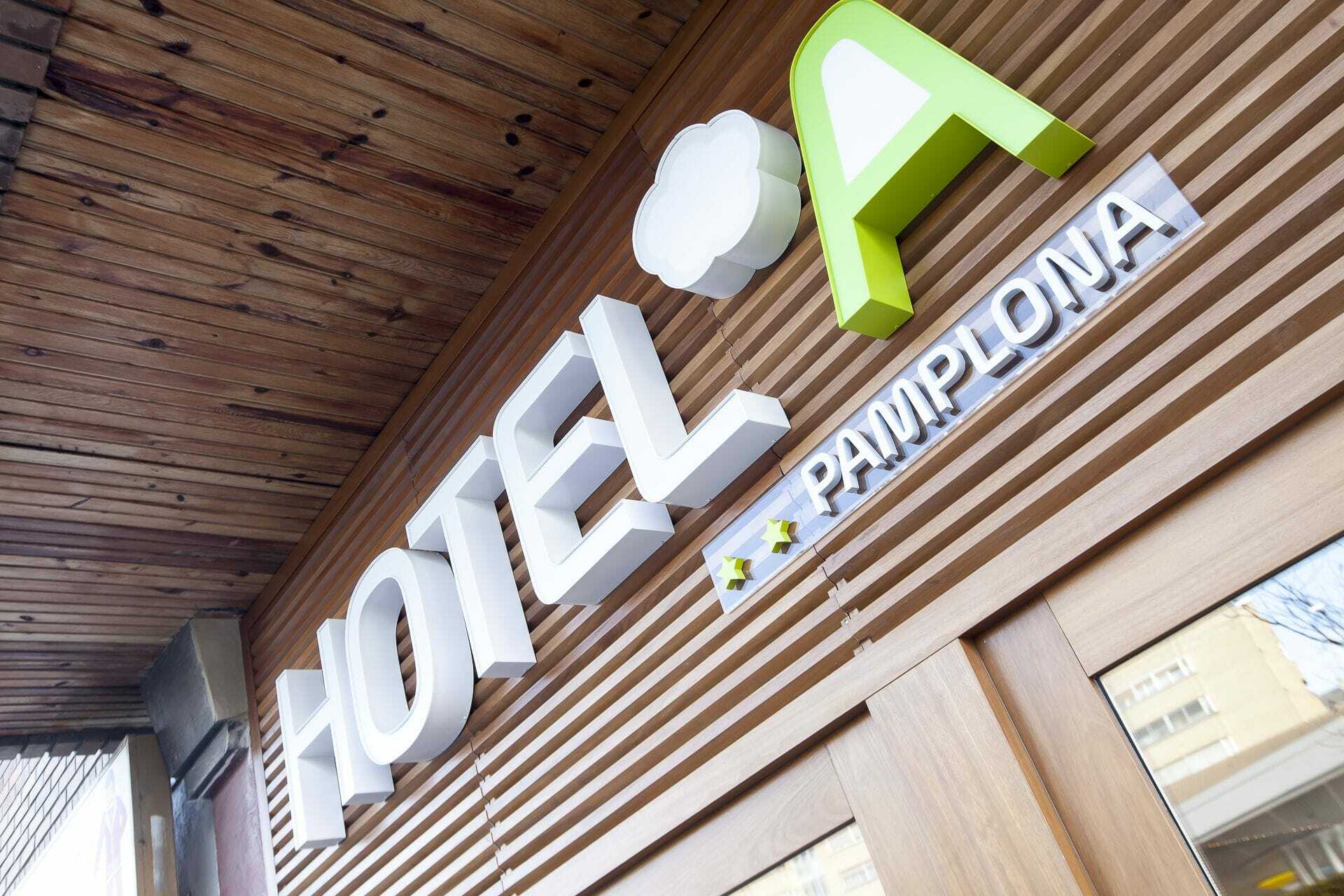 Hotel A Pamplona Kültér fotó